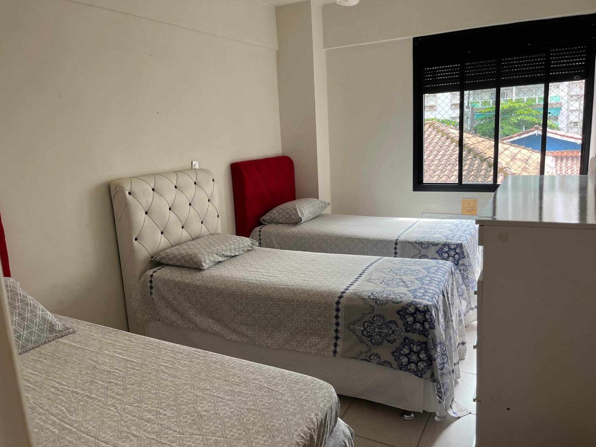 Apartamento Amplo A Menos De 400 Metros Da Praia Localizado Proximo A Praca Da Brunella, Area Nobre Do Guaruja. Екстериор снимка
