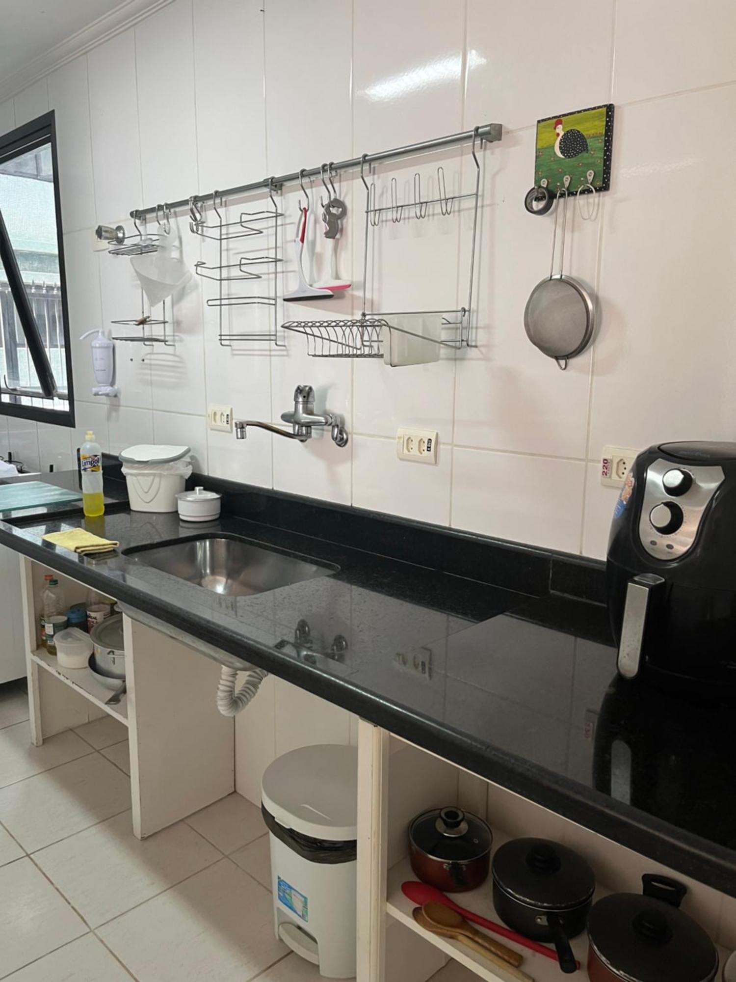 Apartamento Amplo A Menos De 400 Metros Da Praia Localizado Proximo A Praca Da Brunella, Area Nobre Do Guaruja. Екстериор снимка